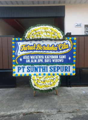 Papan Bunga Duka di Petojo Utara