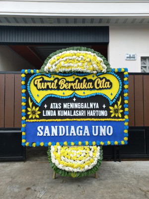 Papan Bunga Duka di Petojo Utara